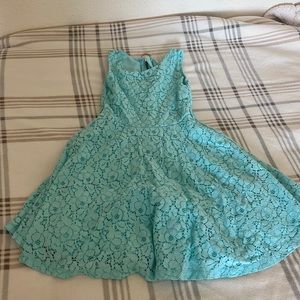 Super cute girls lace dress